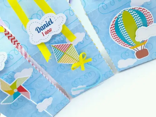 Caixa Milk Pipas e Cataventos Personalizada o Tempo Voa
