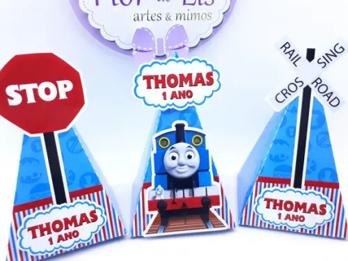 Caixa Pirâmide Thomas e Seus Amigos