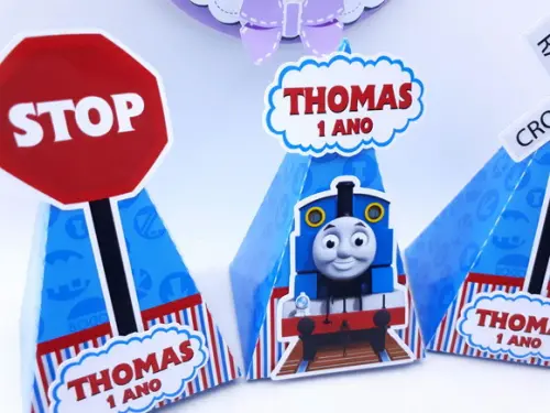 Caixa Pirâmide Thomas e Seus Amigos