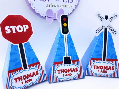 Caixa Pirâmide Thomas e Seus Amigos