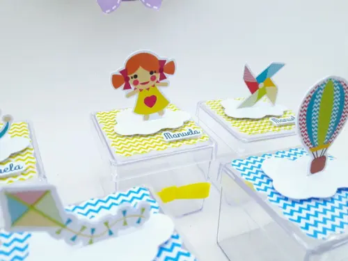 Caixinha Acrílica Brinquedos Antigos 5cm