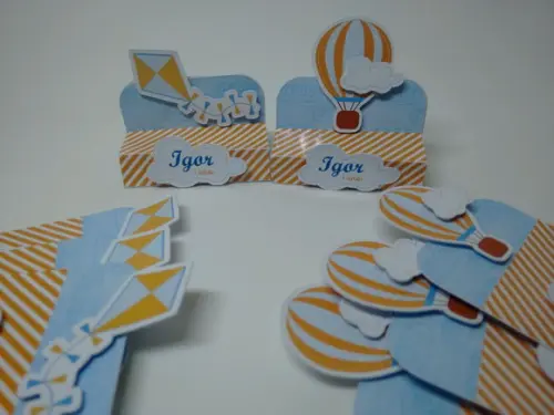 Caixinha Chocolate Duplo Pipas e Balões