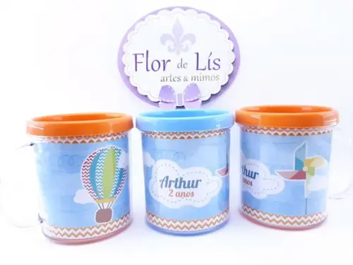 Caneca Rosqueável Pipas e Balões