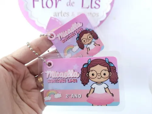 Chaveiros Menina Arco Íris para Mochila e Lancheira Escolar