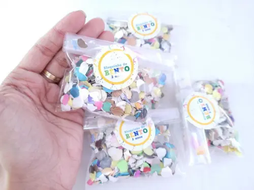 Confete de Papel Personalizado para Carnaval Bloquinho