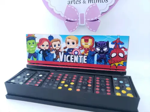 Dominó Personalizado Heróis Cute