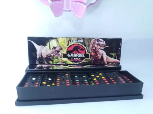 Dominó Personalizado Lembrancinha Dinossauro Jurassico