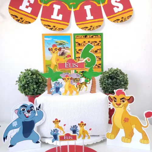 Festa em Casa Guarda do Leão com Bandeirola e Display