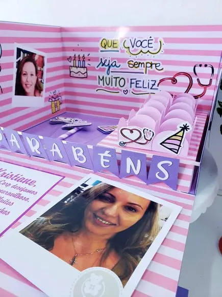 Festa na Caixa Cenário Explosão Aniversário Médica para Bolo