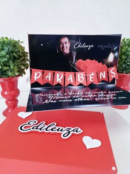 Festa na Caixa Cenário Explosão para Bolo Amado Batista