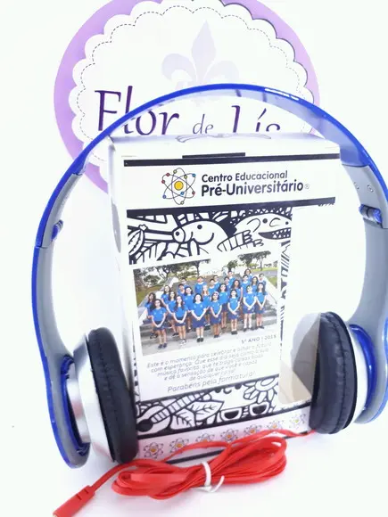 Headphone Fone de Ouvido Formatura com Caixa
