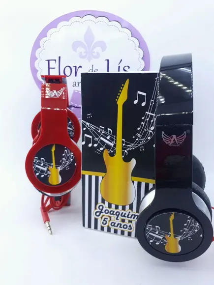 Headphone Fone de Ouvido Rock com Caixa