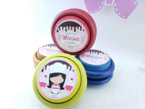 Ioiô Personalizado Confeitaria Menina Docinho