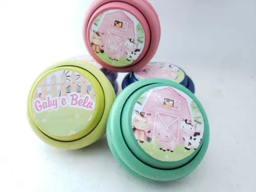 Ioiô Personalizado Fazendinha Menina Aquarela