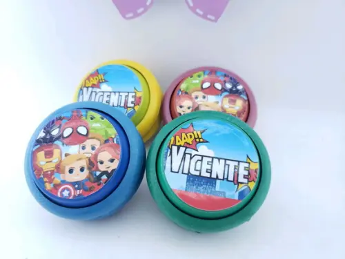 Ioiô Personalizado Heróis Menino