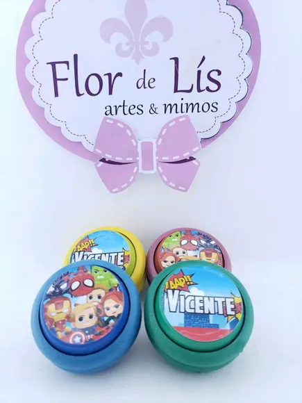 Ioiô Personalizado Heróis Menino