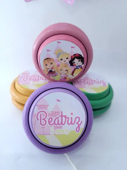 Ioiô Personalizado Princesas Menina