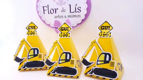 Kit 40 Caixas Tratores Obras e Construções Personalizada