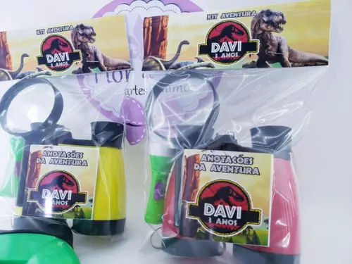 Kit Binóculos Lupa e Lanterna Dinossauro Jurassic Explorador