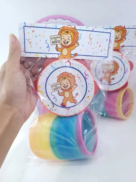 Kit Bloquinho de Carnaval Animais Pandeiro Pequeno e Mola