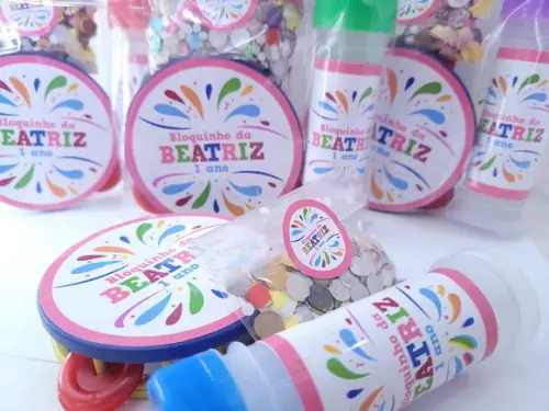 Kit Bloquinho de Carnaval Pandeiro Pequeno e Confetes