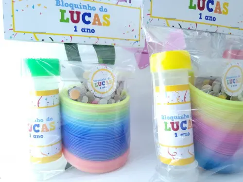 Kit Bloquinho Pular Carnaval com Mola Máscara Confete Bolha