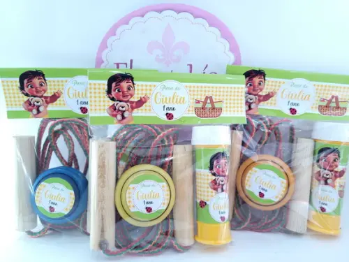 Kit Brinquedos Picnic Moana com Corda Bolha e Ioiô Festa