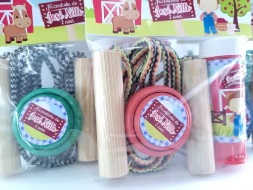 Kit Brinquedos Raíz Fazendinha Azul Corda Bolha e Ioiô