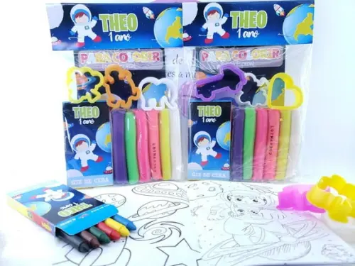 Kit de Colorir com Massinha Festa Astronauta Lembrancinha