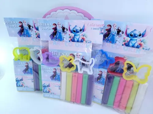 Kit de Colorir com Massinha Dois Temas Stitch e Frozen