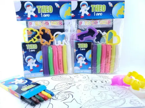Kit de Colorir com Massinha Festa Astronauta Lembrancinha