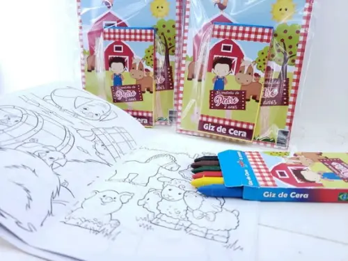 Kit de Colorir Fazendinha Menino