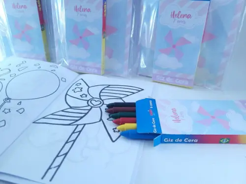 Kit de Colorir Giz e Revista Catavento Rosa e Lilás Menina