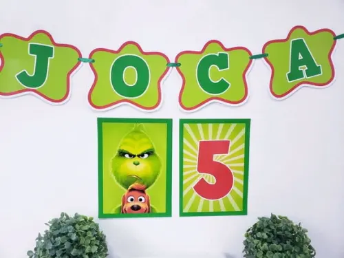 Kit de Parede Festa em Casa Grinch com Bandeirola