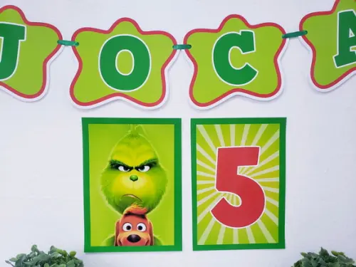 Kit de Parede Festa em Casa Grinch com Bandeirola