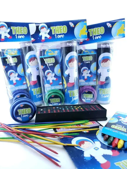 Kit Diversão Astronauta Galáxia Lembrancinha e Colorir