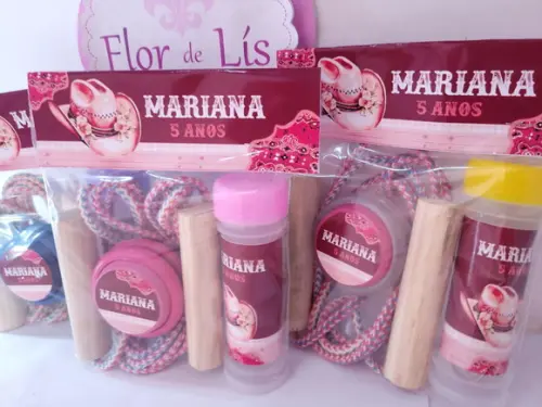 Kit Diversão Boiadeira Menina Corda e Bolha Lembrancinha