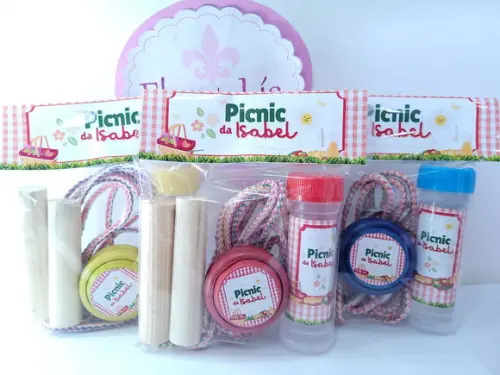 Kit Diversão Brinquedos Piquenique Menina Corda Bolha e Ioiô