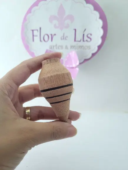 Kit Diversão Circo Vintage Pião Ioiô e Dominó Lembrancinha