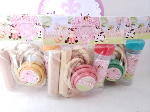 Kit Diversão Fazendinha Aquarela Menina Corda e Bolha