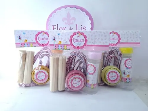 Kit Diversão Jardim Encantado Floral Corda Bolha e Ioiô