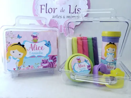 Kit Diversão na Maleta Alice no País das Maravilhas Massinha