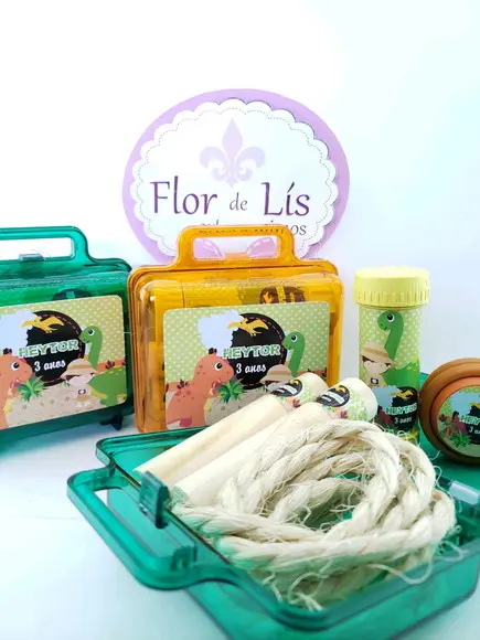 Kit Diversão na Maleta Dinossauro Baby