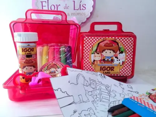 Kit Diversão na Maleta Fazendinha Aquarela com Colorir