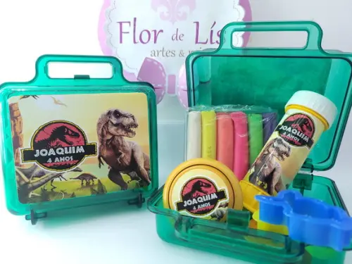 Kit Diversão na Maletinha Dinossauro Massinha