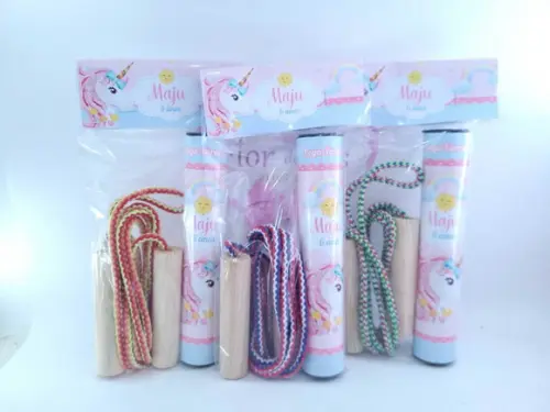 Kit Diversão Unicórnio Pega Varetas e Pula Corda