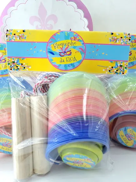 Kit Divertido Bloquinho de Carnaval com Mola Corda e Ioiô