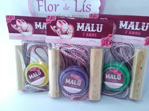 Kit Divertido Boiadeira Lembrancinha Corda e Ioiô