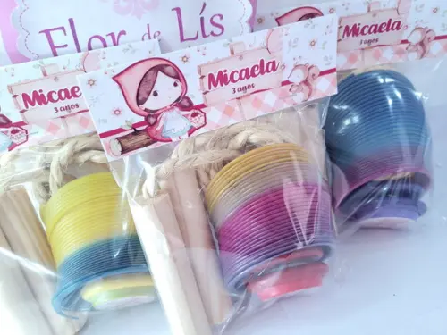 Kit Divertido Chapeuzinho Vermelho com Mola Corda e Ioiô