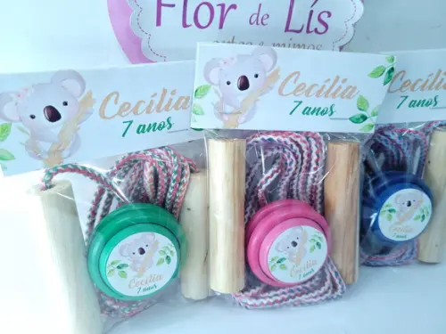 Kit Divertido Coala Lembrancinha Personalizada Corda e Ioiô